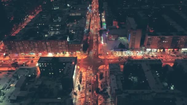 Ростов-на-Дону, Россия - 2019: вид с высоты Красноармейской улицы, зимой, ночью — стоковое видео