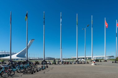 Sochi, Rusya - 2019: Olimpiyat Parkı 'nda scooter, bisiklet ve scooter park yeri