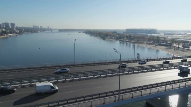 Rostov-on-Don, Rusko - 2019: Vorošilovský most, nový nábřeží shora — Stock video