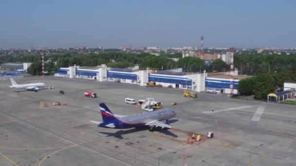 Rostov-on-Don, Russia - 2016: airplanes at the old airport, aerial view — Stock Video