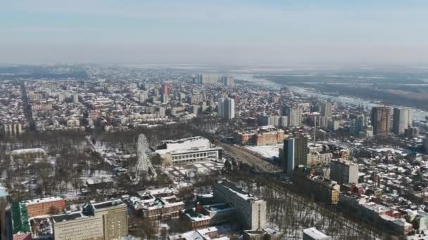 Rostov-on-Don, Russia - 2018: Revolution Park, Theater Square, winter from above — 비디오