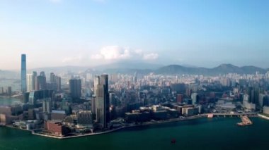 Hong Kong, Çin - 2020: Victoria Rıhtımı, sahil şeridi, Tsim Sha Tsui