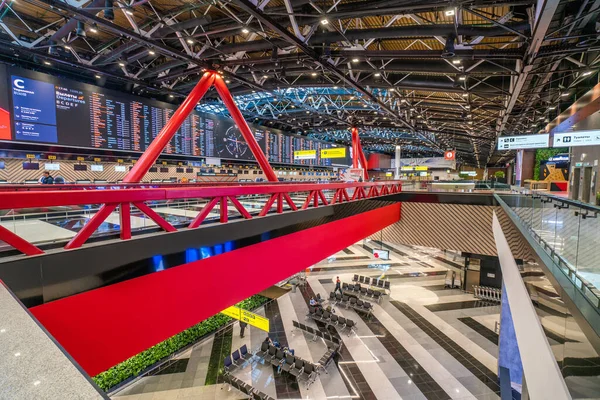 Moskou, Rusland - 2020: interieur van Terminal C Sheremetyevo International Airport — Stockfoto