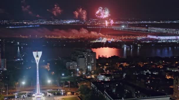 Rostov-on-Don, Rusia - 9 de mayo de 2020: saludo, plaza Teatralnaya, vista aérea — Vídeos de Stock