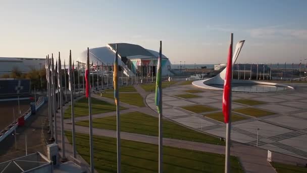 Sochi, Russia - 2014: square with flags and fountains in Sochi Olympic Park — 图库视频影像