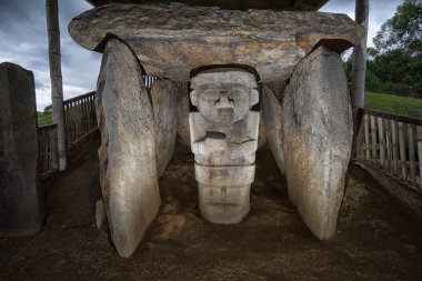 San Agustin eski Kolombiya heykeller 
