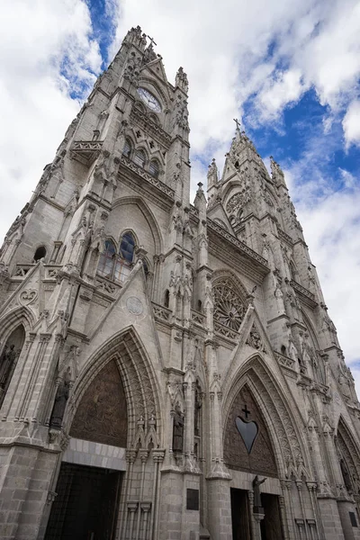 Basilica de voto nacional Quito — Foto de Stock