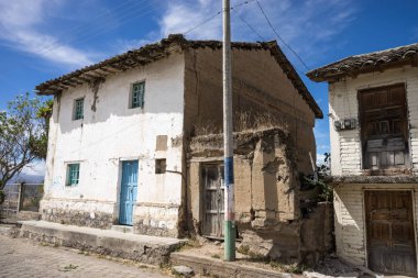 Ekvator sömürge mimarisi 