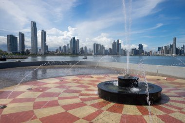 su çeşme Panama City 