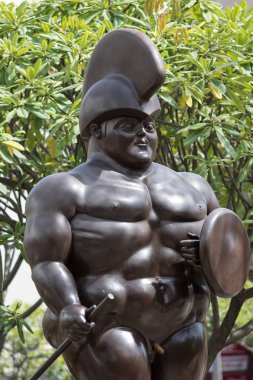 Medellin Botero heykeli