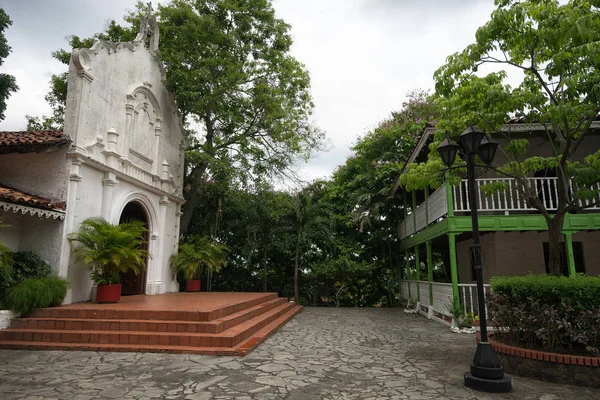 colonial style architecture in Panama