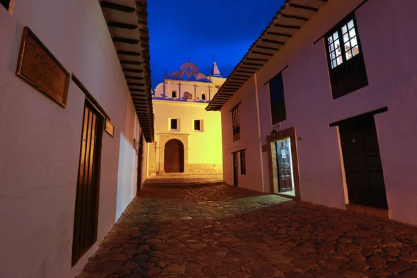 Villa de Leyva éjjel Kolumbiában — Stock Fotó