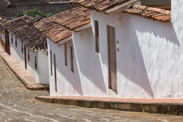Weiße koloniale Häuser in barichara kolumbien — Stockfoto