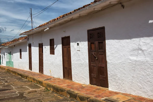 Case coloniali bianche a Barichara COlombia — Foto Stock