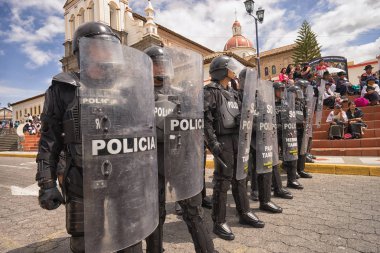  Çevik kuvvet polisi kalkanlar 
