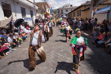 Corpus Christi dansçılar Pujili Ekvator 
