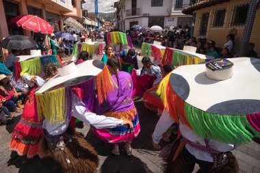 Corpus Christi dansçılar Pujili Ekvator 
