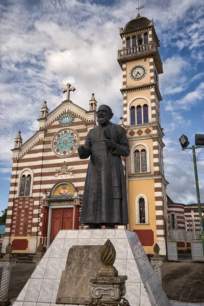 Iglesia misionera en Galápagos, Ecuador — Foto de Stock