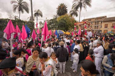 Paskalya alayı Cotacachi Ekvator 