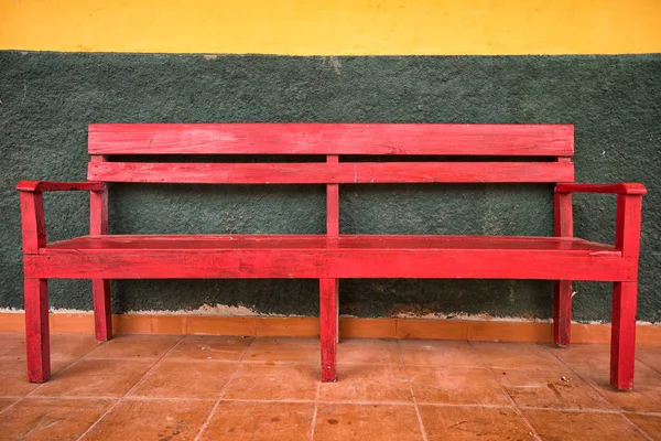 Red bench closeup — Stock Photo, Image