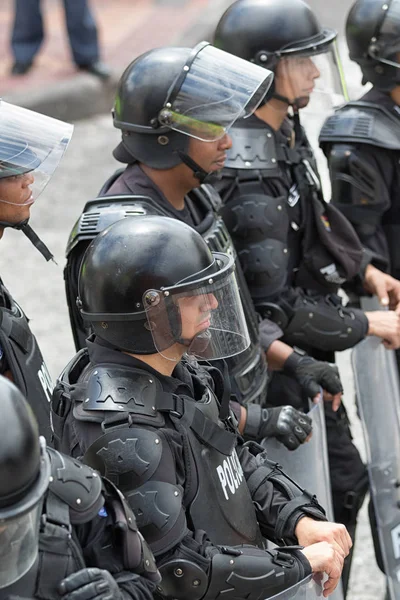 Bereitschaftspolizei in Ecuador — Stockfoto