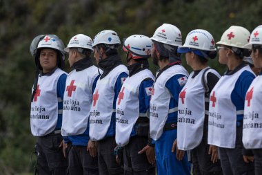 Ambulansa işçiler Ekvator 
