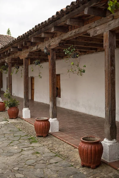 Arquitectura colonial en San Miguel, Guatemala — Foto de Stock