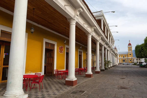 Abril 2015 Granada Nicaragua Acogedores Patios Restaurantes Sombra Edificios Coloniales — Foto de Stock