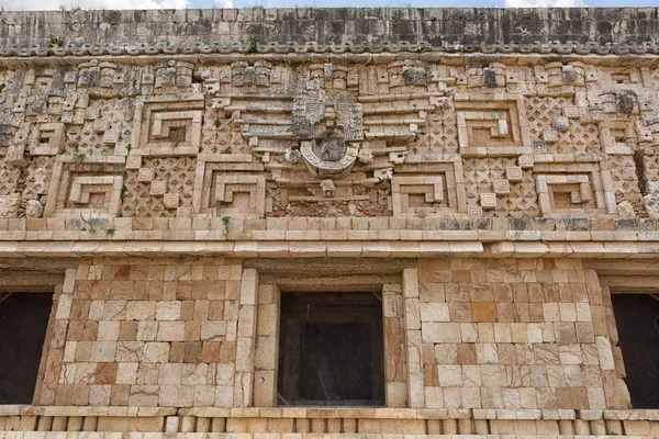 Дворец правителей на развалинах Усмаля в Мексике — стоковое фото