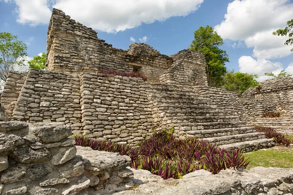 Kinichna archeologické naleziště v Mexiku — Stock fotografie