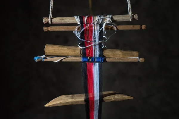 Método tradicional de tejido en Guatemala — Foto de Stock
