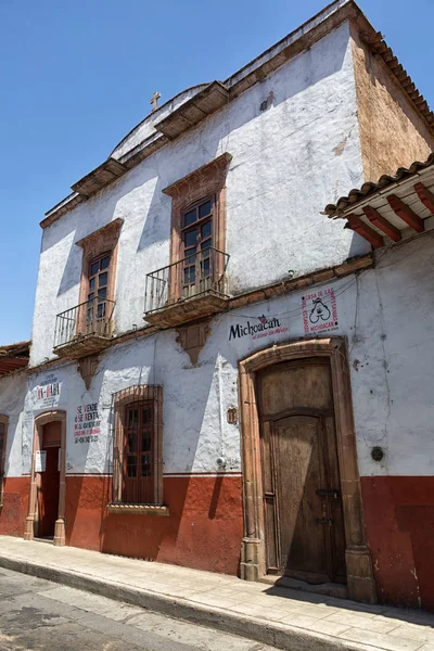 2014年3月25日 Patzcuaro 墨西哥 殖民地建筑学在受欢迎的旅游目的地镇 — 图库照片