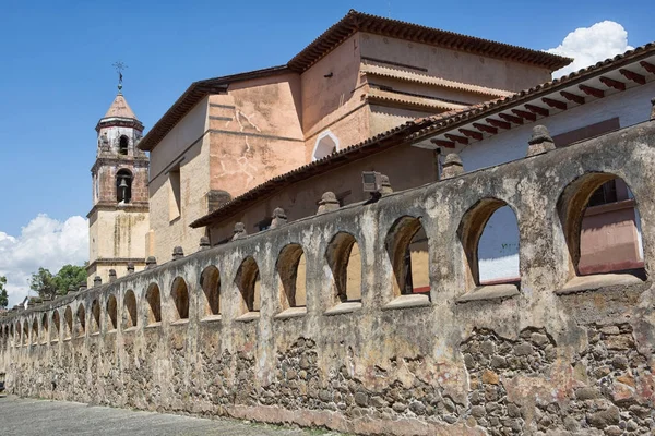 Architektury kolonialnej w Patzcuaro, Meksyk — Zdjęcie stockowe