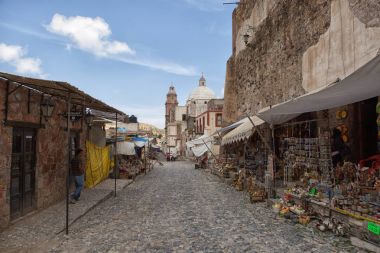 Gerçek de Catorce, Meksika ana cadde 