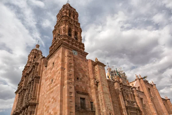 Katedra kolonialnym budynku w Zacatecas, Meksyk — Zdjęcie stockowe