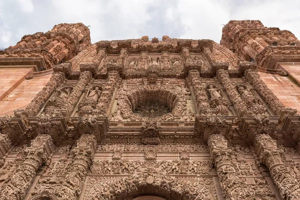 Fachada de construção de catedral em Guerrero, México — Fotografia de Stock