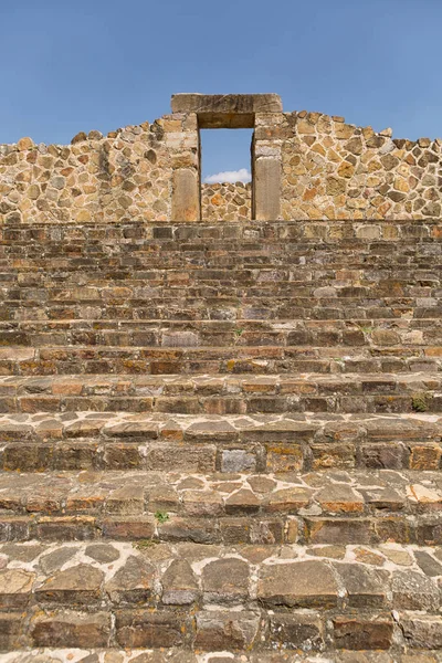 Zříceniny Monte Alban v Oaxaca Mexiko — Stock fotografie