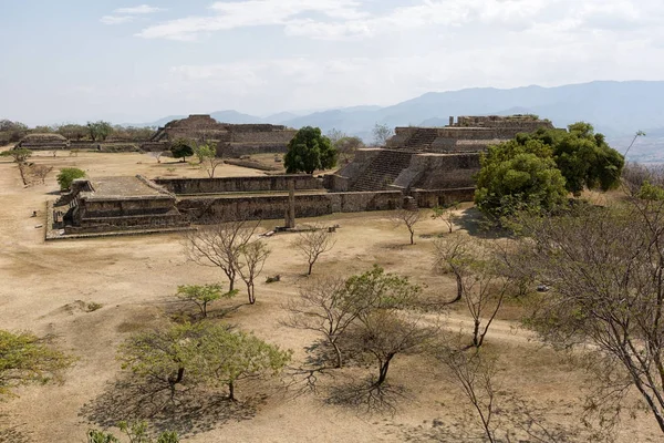 Monte Alban ruiny w Meksyku — Zdjęcie stockowe
