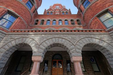 Dallas Bölge Adliye 