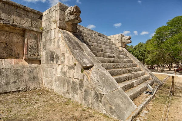 Chichen Itza sítio arqueológico no México — Fotografia de Stock