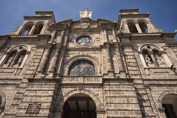 Basiliek in het historische centrum van Ibarra, Ecuador — Stockfoto