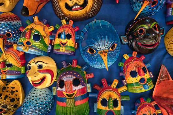 Inhemska masker i Ecuador — Stockfoto