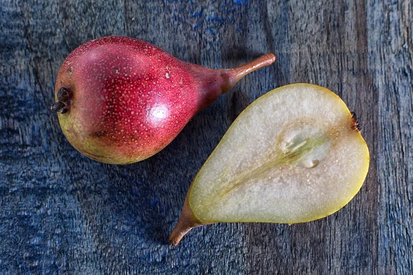 Piccole Pere Biologiche Sfondo Rustico Ecuador — Foto Stock