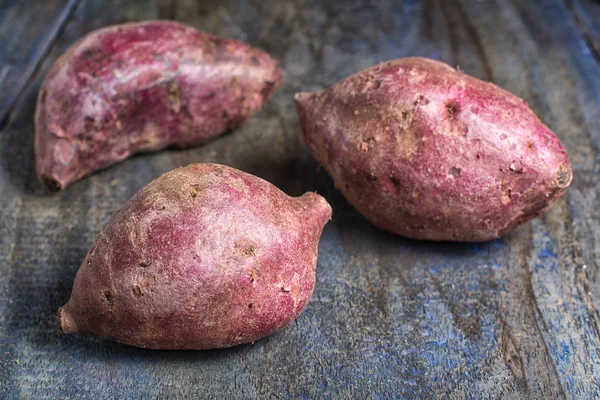 Röd söt potatissort i Sydamerika — Stockfoto