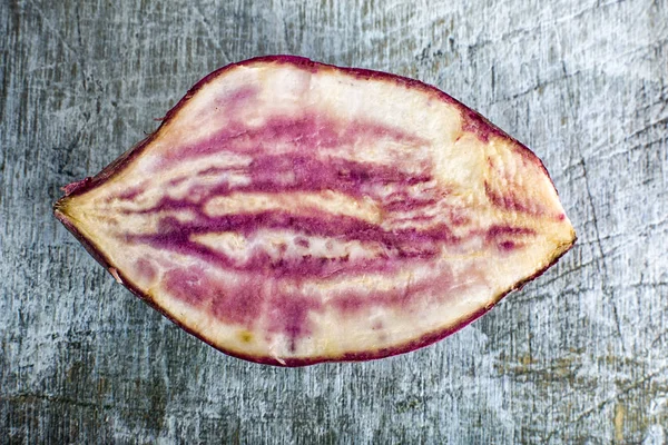Closeup of red sweet potato variety in South America — Stock Photo, Image