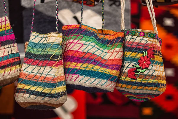 Otavalo Еквадор Березня 2018 Роки Корінних Барвистих Килимів Ручної Роботи — стокове фото