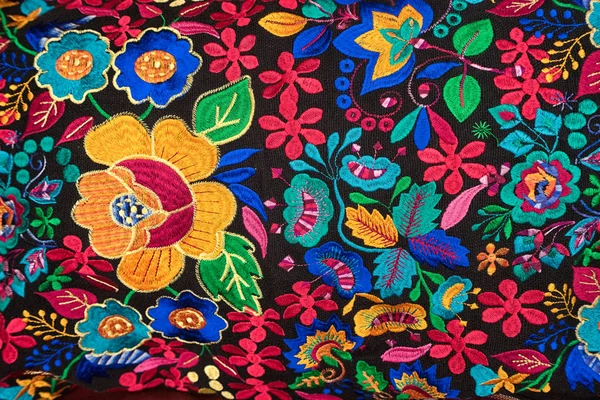 Textiles indígenas coloridos en Ecuador — Foto de Stock