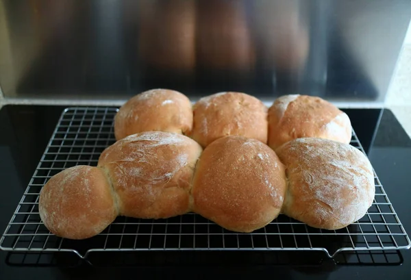Домашній хліб булочки — стокове фото