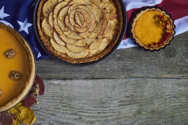 Sonbahar arka plan. Şükran günü hazır t için ev yapımı kabak pasta