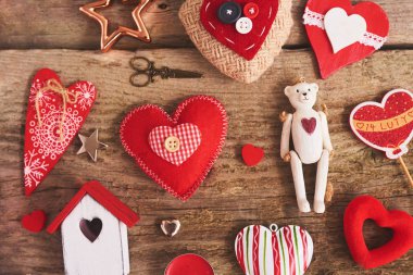 Sevgililer günü yumuşak oyuncaklar